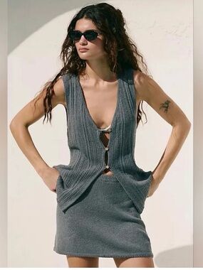 1272. FREE PEOPLE Beach Rhea sweater set in Grey Sz M NWOT $78